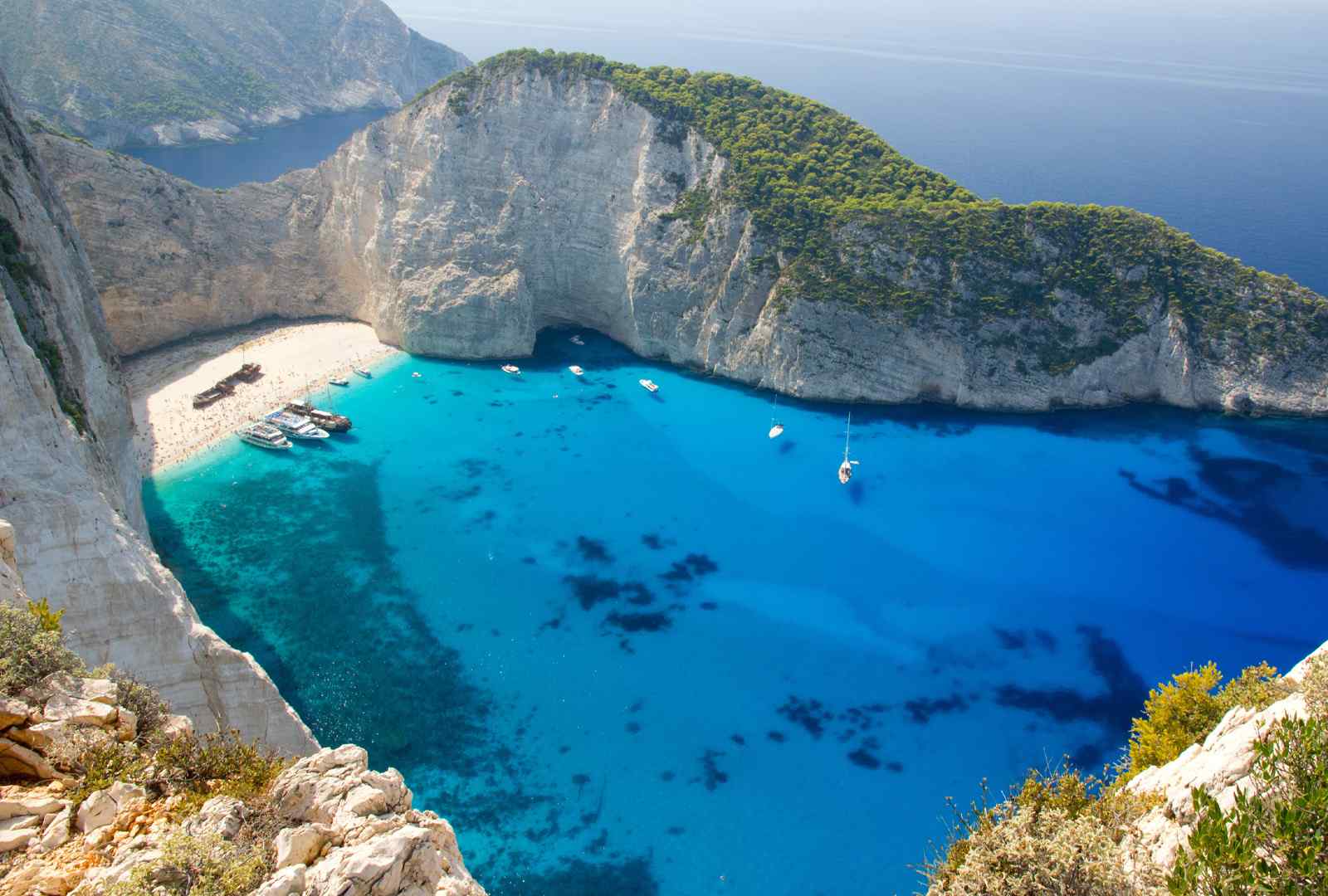 https://oasispremiumyachting.com/wp-content/uploads/2023/01/image_01_post.jpg